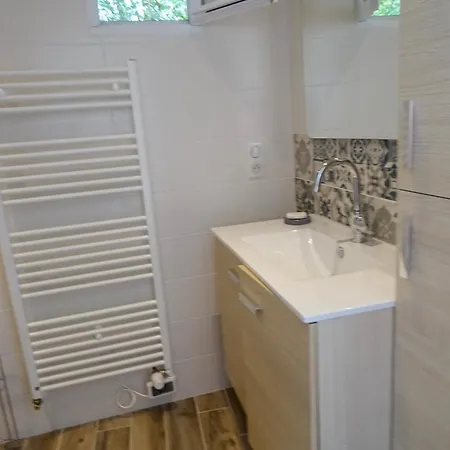 Le Secadou De Campristinie *