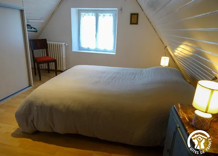 Le Secadou De Campristinie *